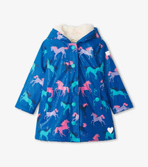 Girls Girls Prancing Horses Colour Changing Sherpa Lined Button-Up Rain Jack | Hatley Rainwear
